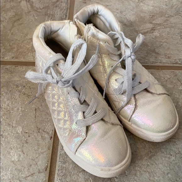 girls high top tennis shoes